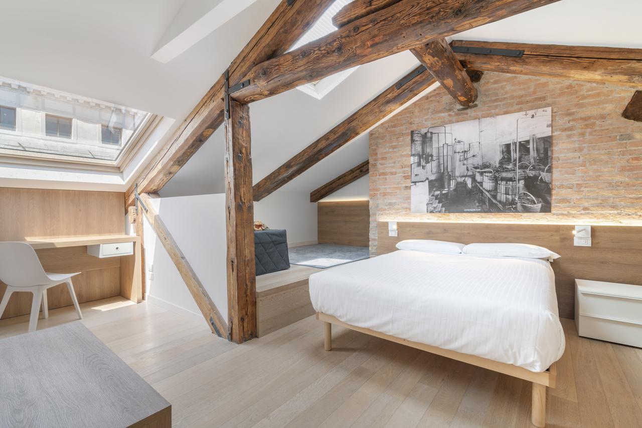Poli Grappa Suite Venedig Exteriör bild