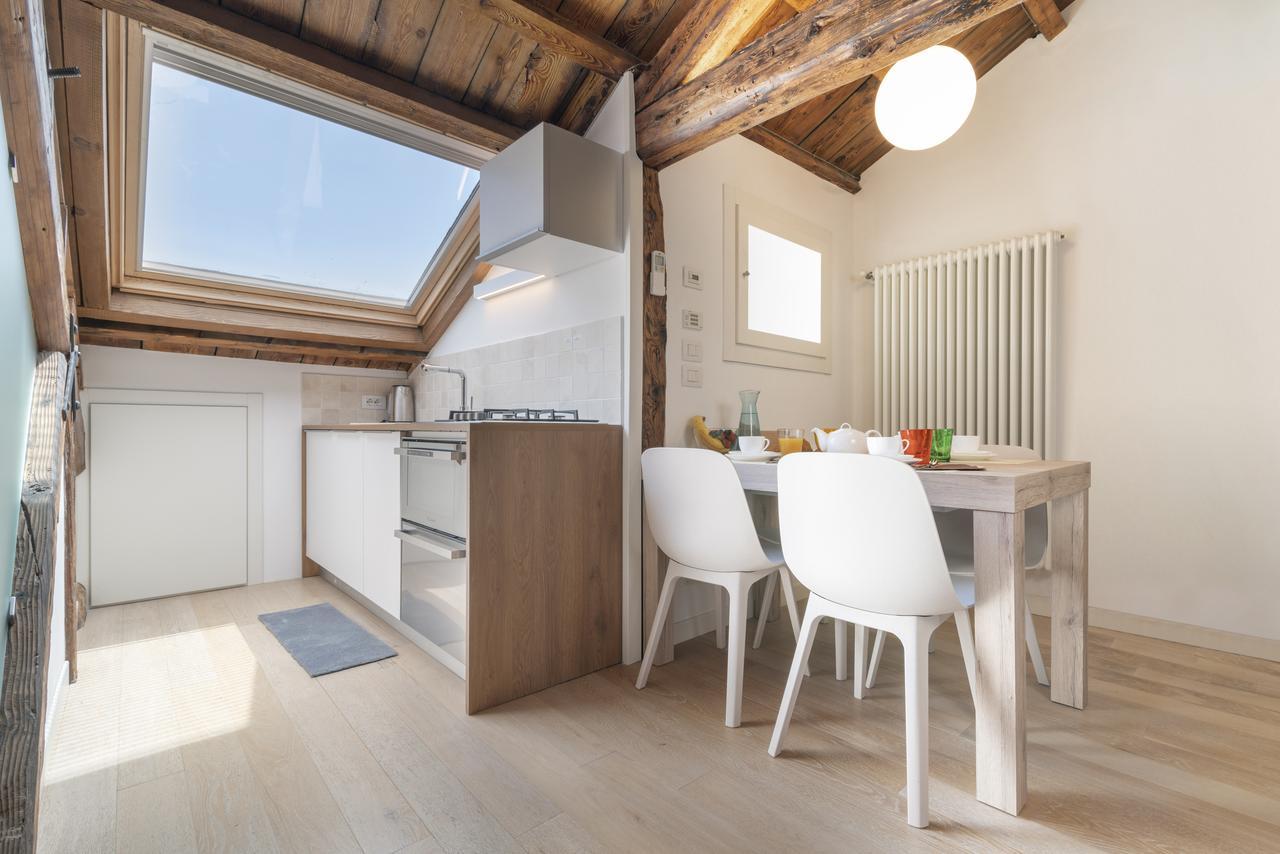 Poli Grappa Suite Venedig Exteriör bild